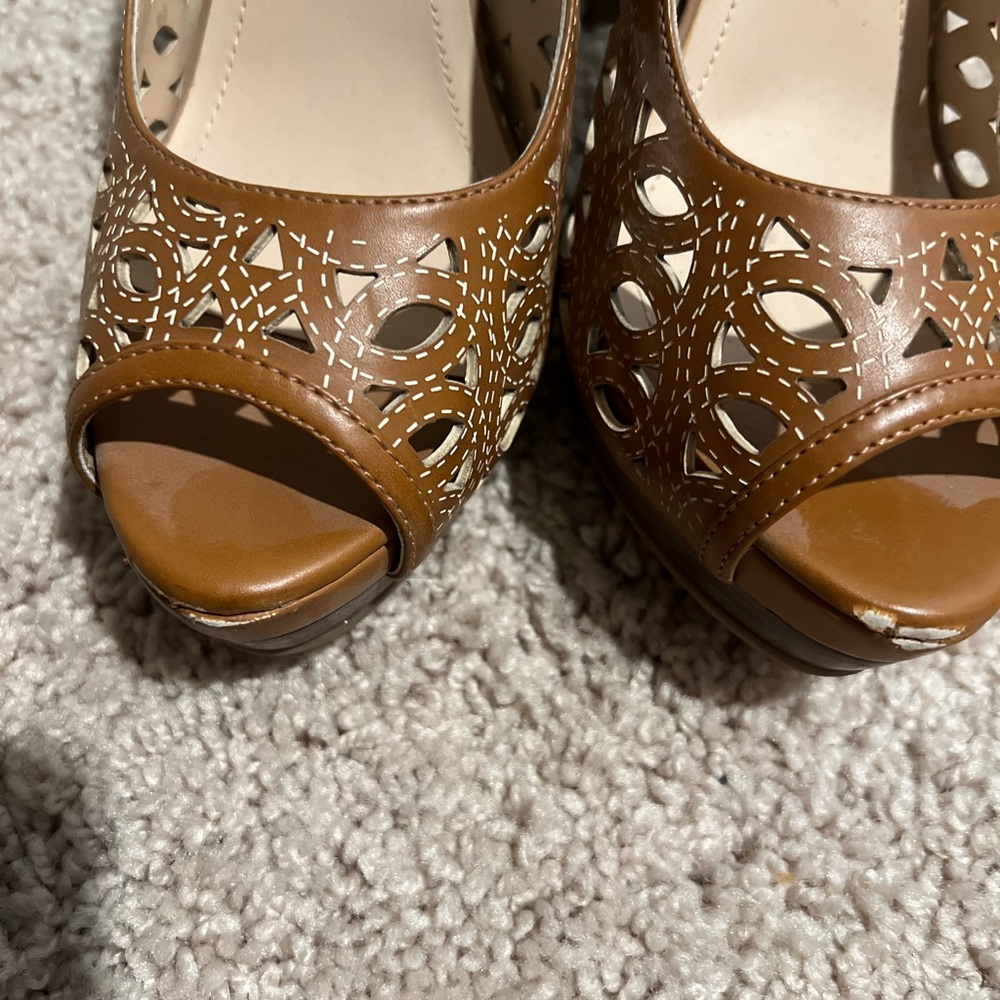 BCBGeneration Heels - Picture 3 of 5